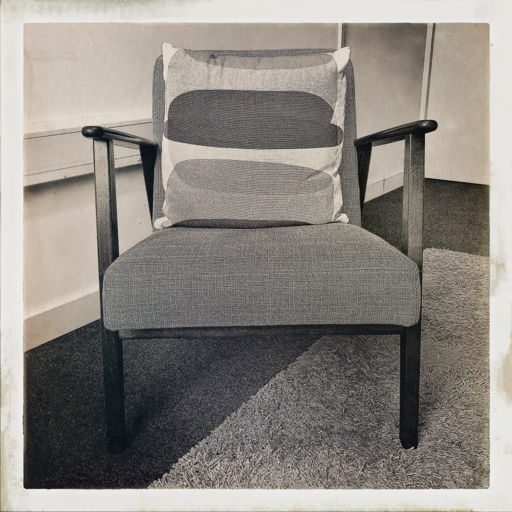Therapist chair